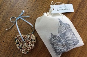 Akimbo-birdseed-favour-1-500x333